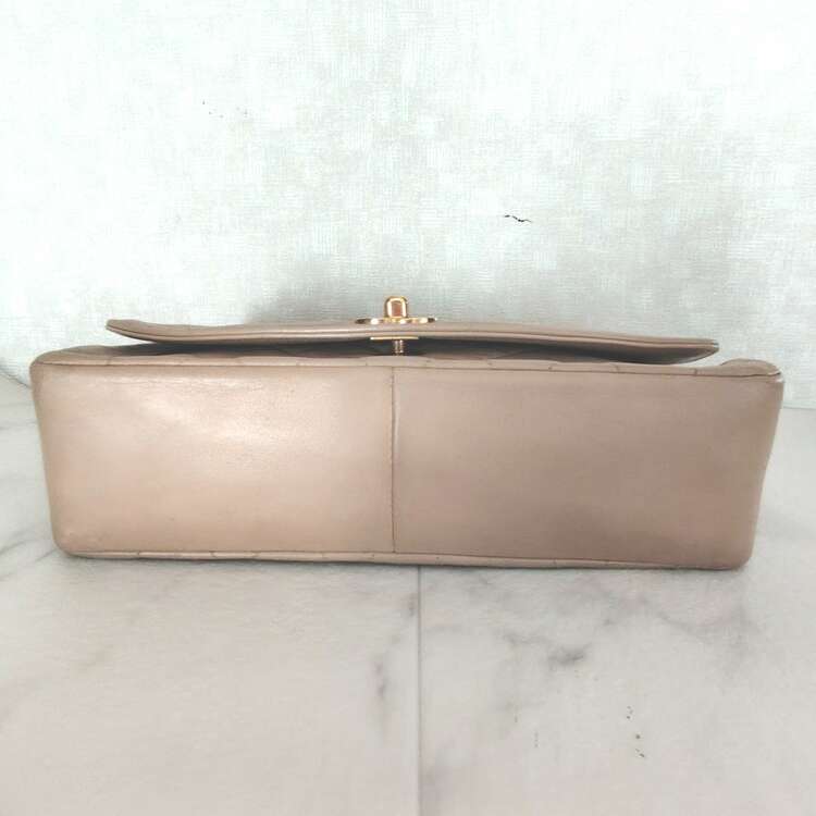 ダイアナフラップ（ブランドバッグ）の商品画像 - 査定依頼日：2025年2月10日 - 最高査定価格：380,000円