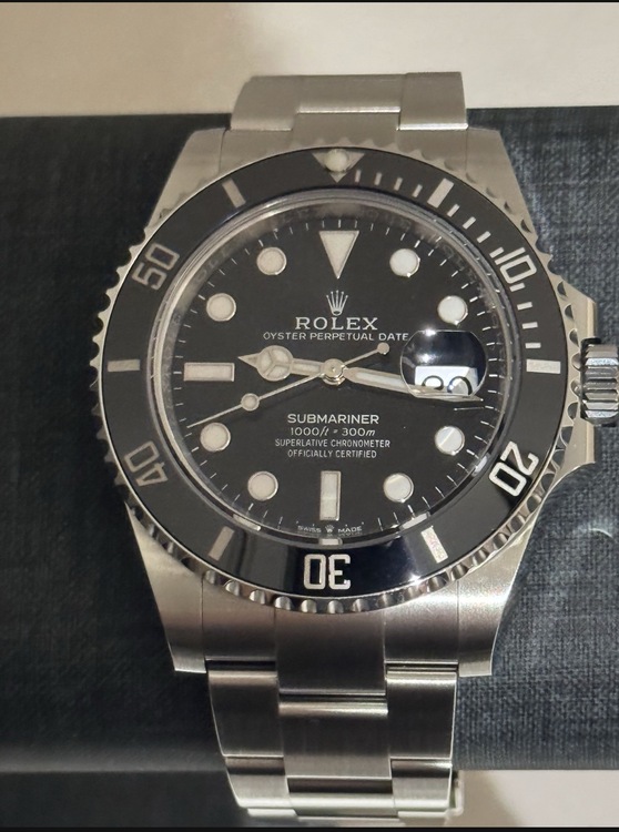 ロレックス サブマリーナー 126610lm（高級時計）の商品画像 - 査定依頼日：2026年2月3日 - 最高査定価格：2,330,000円