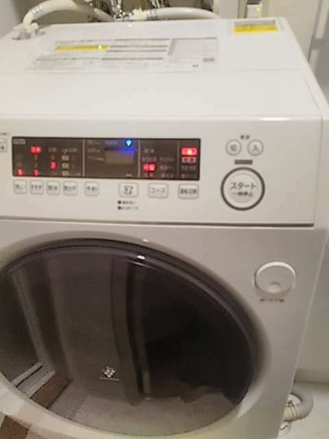 シャープ「ES-H10G-WL」ドラム式洗濯機・左開き・2029年11月まで保証（家電）の商品画像 - 査定依頼日：2025年2月14日 - 最高査定価格：40,000円