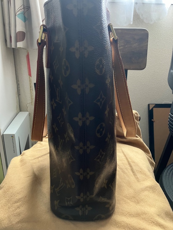 ヴァヴァンGM（ブランドバッグ）の商品画像 - 査定依頼日：2025年6月21日 - 最高査定価格：70,000円