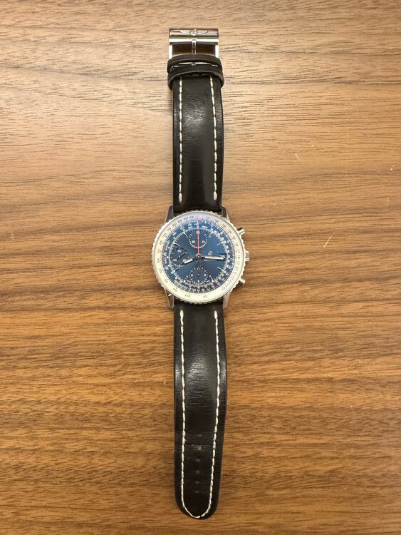 ブライトリング ナビタイマー A13324121C1X1（高級時計）の商品画像 - 査定依頼日：2025年5月2日 - 最高査定価格：630,000円