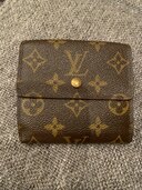 ルイヴィトン　モノグラム（ブランド財布・小物）の商品画像 - 査定依頼日：2024年9月1日 - 最高査定価格：5,000円
