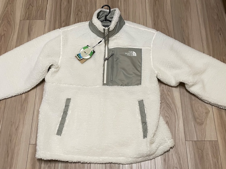 ノースフェイス　アウター　NJ4FP56B（古着・ファッション）の商品画像 - 査定依頼日：2025年12月8日 - 最高査定価格：7,000円