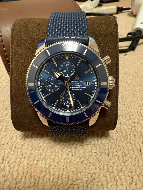 ブライトリング スーパーオーシャン （高級時計）の商品画像 - 査定依頼日：2025年5月25日 - 最高査定価格：420,000円