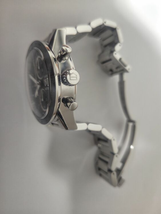 TAG HEUER クロノグラフ キャリバー16 ブラック（高級時計）の商品画像 - 査定依頼日：2025年10月31日 - 最高査定価格：210,000円