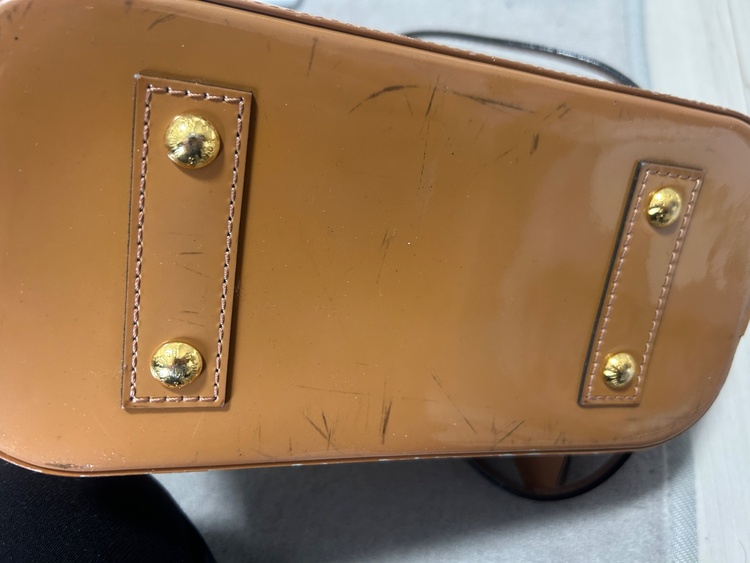 ルイヴィトン アルマ （ブランドバッグ）の商品画像 - 査定依頼日：2026年3月15日 - 最高査定価格：100,000円