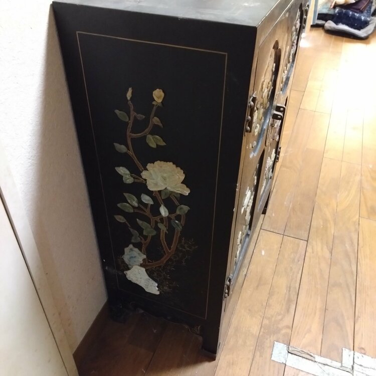 中国家具　キャビネット（家具・寝具）の商品画像 - 査定依頼日：2026年1月19日 - 最高査定価格：1,000円