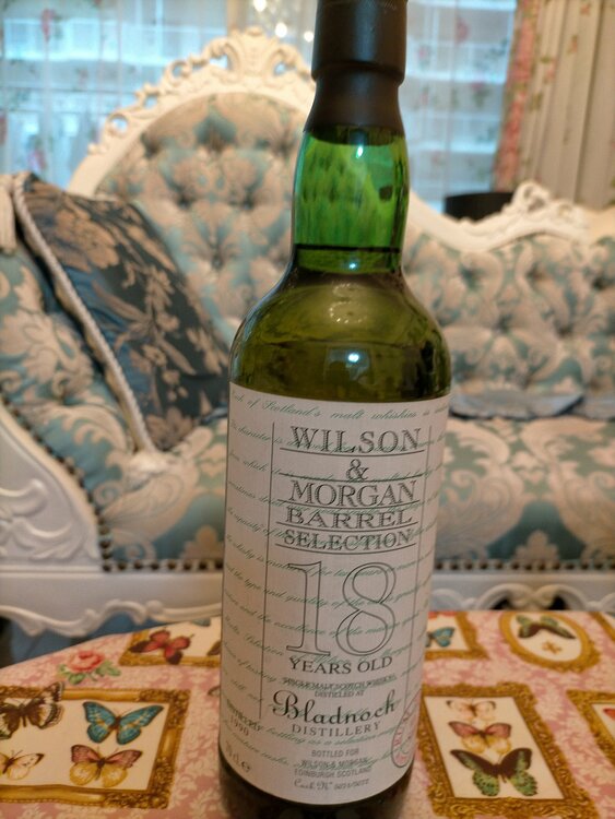 Wilson&Morgan　18years（お酒）の商品画像 - 査定依頼日：2026年5月3日 - 最高査定価格：16,000円