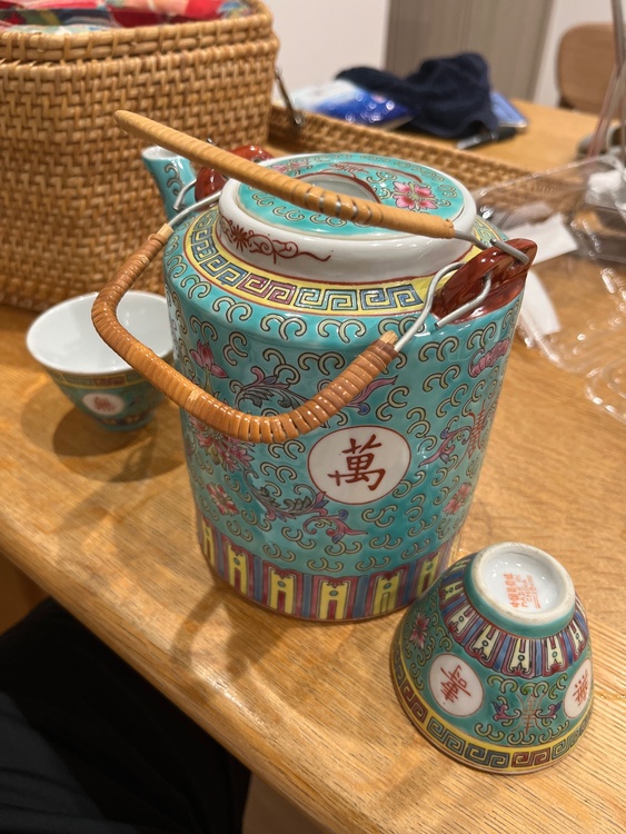景徳鎮　湯呑み（美術品・骨董品）の商品画像 - 査定依頼日：2026年7月31日 - 最高査定価格：2,000円