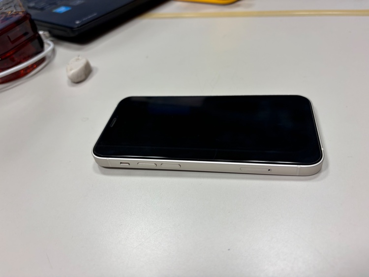 iPhone 12 mini 128GB SIMフリー（スマホ）の商品画像 - 査定依頼日：2026年3月31日 - 最高査定価格：22,000円