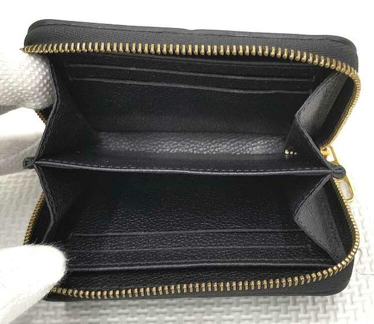 ノワールモノグラム・アンプラントジッピー・コインパース 黒（ブランド財布・小物）の商品画像 - 査定依頼日：2025年1月6日 - 最高査定価格：25,000円