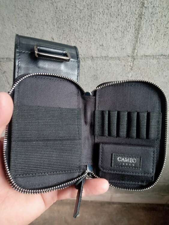 カメオ サルトリア ダーツケース ブラック（その他のおもちゃ）の商品画像 - 査定依頼日：2025年1月19日 - 最高査定価格：1,000円