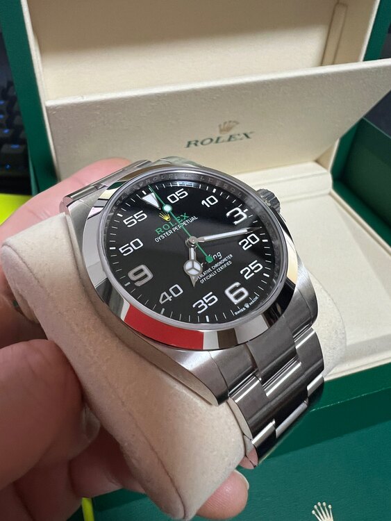 ロレックス エアキング 12690（高級時計）の商品画像 - 査定依頼日：2025年5月21日 - 最高査定価格：1,230,000円