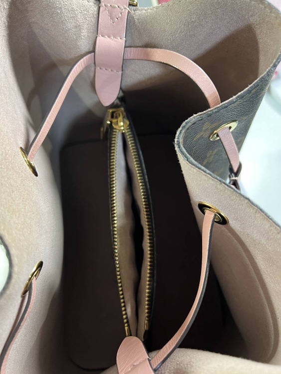 ネオノエ（ブランドバッグ）の商品画像 - 査定依頼日：2026年4月8日 - 最高査定価格：170,000円