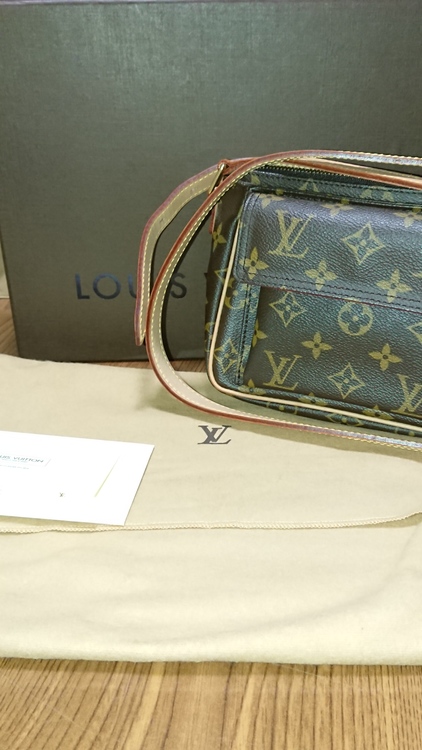 ビバシティPM（ブランドバッグ）の商品画像 - 査定依頼日：2022年5月18日 - 最高査定価格：88,000円