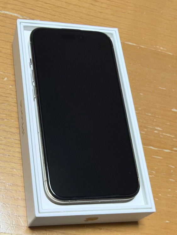 iPhone iPhone 14 Pro 256GB SIMフリー（スマホ）の商品画像 - 査定依頼日：2026年9月27日 - 最高査定価格：65,000円