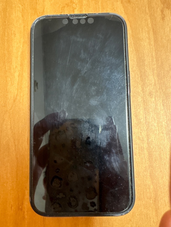 iPhone iPhone8 128GB docomo（スマホ）の商品画像 - 査定依頼日：2026年10月17日 - 最高査定価格：2,000円