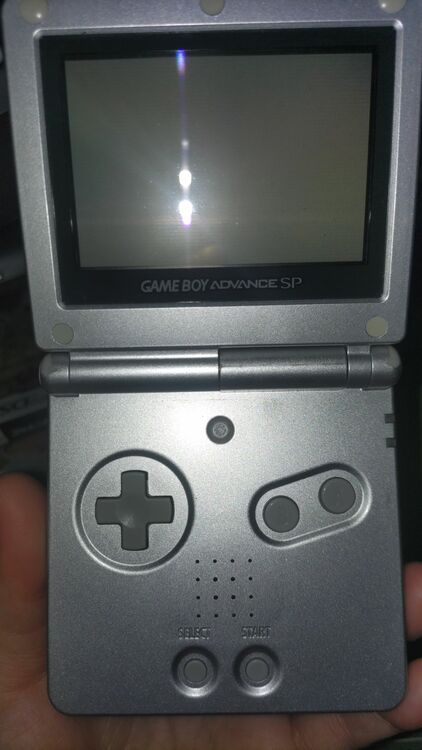 ゲームボーイアドバンスSP（ゲーム機本体・ゲームソフト）の商品画像 - 査定依頼日：2025年11月1日 - 最高査定価格：3,500円