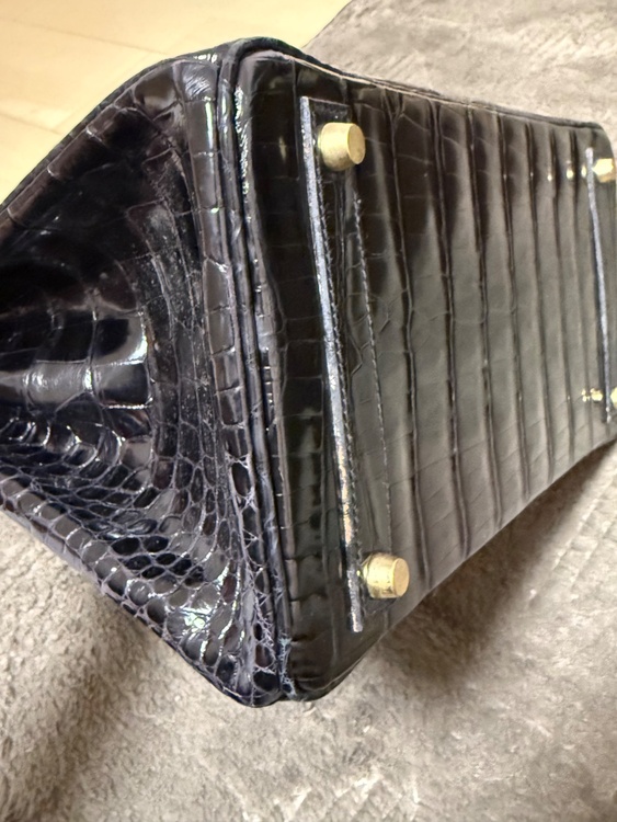 ポロサスオータクロア32（ブランドバッグ）の商品画像 - 査定依頼日：2025年12月7日 - 最高査定価格：3,000,000円