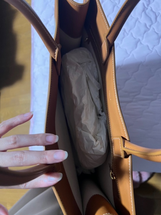 セリーヌ  （ブランドバッグ）の商品画像 - 査定依頼日：2025年8月16日 - 最高査定価格：80,000円