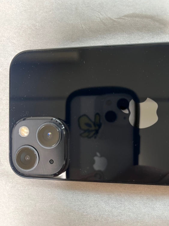 iPhone iPhone 13 128GB SIMフリー（スマホ）の商品画像 - 査定依頼日：2026年6月27日 - 最高査定価格：40,000円