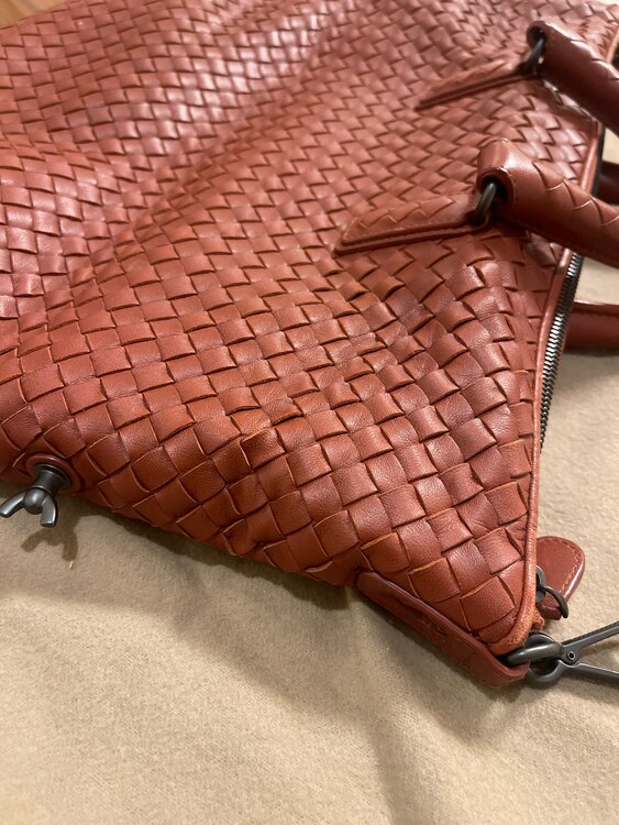ボッテガ・ヴェネタ  （ブランドバッグ）の商品画像 - 査定依頼日：2025年3月7日 - 最高査定価格：120,000円