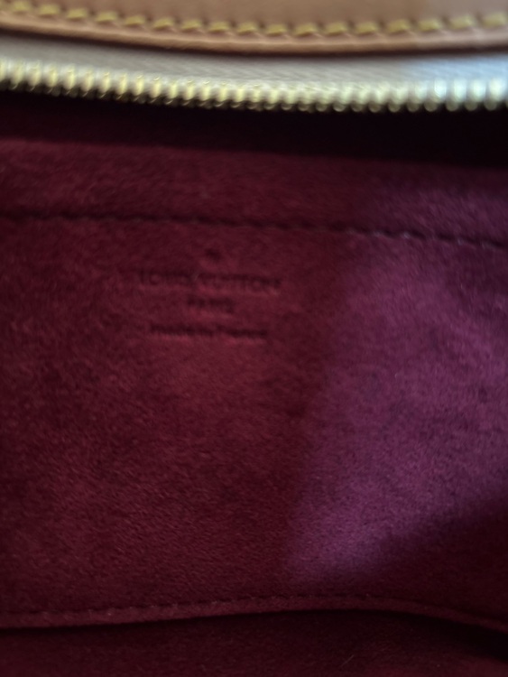 ルイヴィトン マルチカラー （ブランドバッグ）の商品画像 - 査定依頼日：2025年8月28日 - 最高査定価格：170,000円