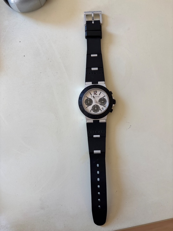 ブルガリ その他 アルミニウム　クロノ　a（高級時計）の商品画像 - 査定依頼日：2025年12月9日 - 最高査定価格：150,000円