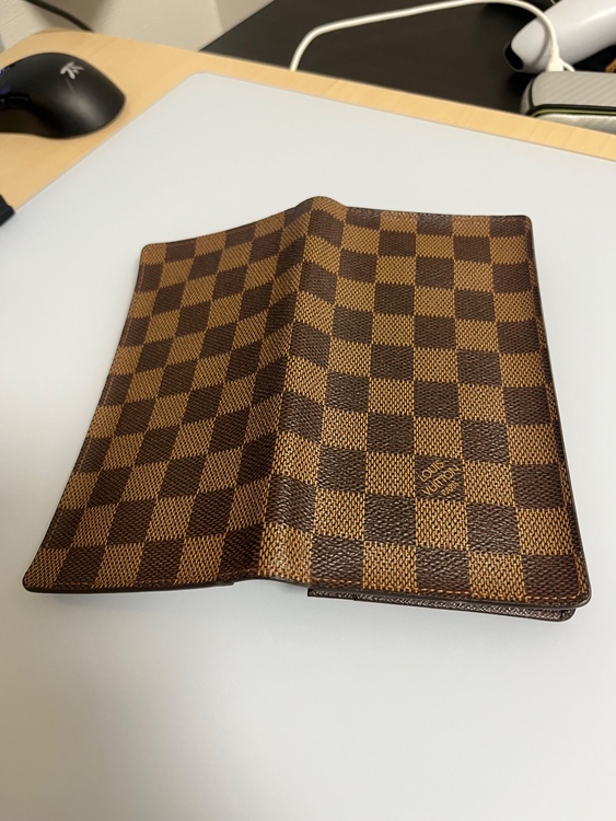 ダミエ　長財布　札入れ（ブランド財布・小物）の商品画像 - 査定依頼日：2026年3月8日 - 最高査定価格：999円