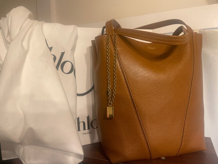 その他 クロエ （ブランドバッグ）の商品画像 - 査定依頼日：2025年5月6日 - 最高査定価格：80,000円