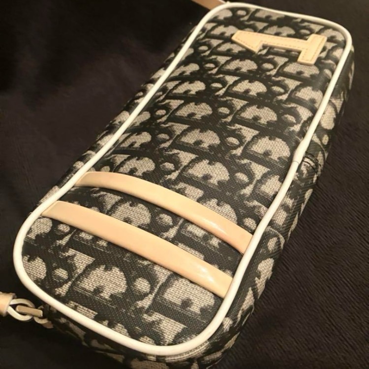 クリスチャンディオール　トロッター　ハンドバッグ（ブランドバッグ）の商品画像 - 査定依頼日：2025年6月16日 - 最高査定価格：30,000円