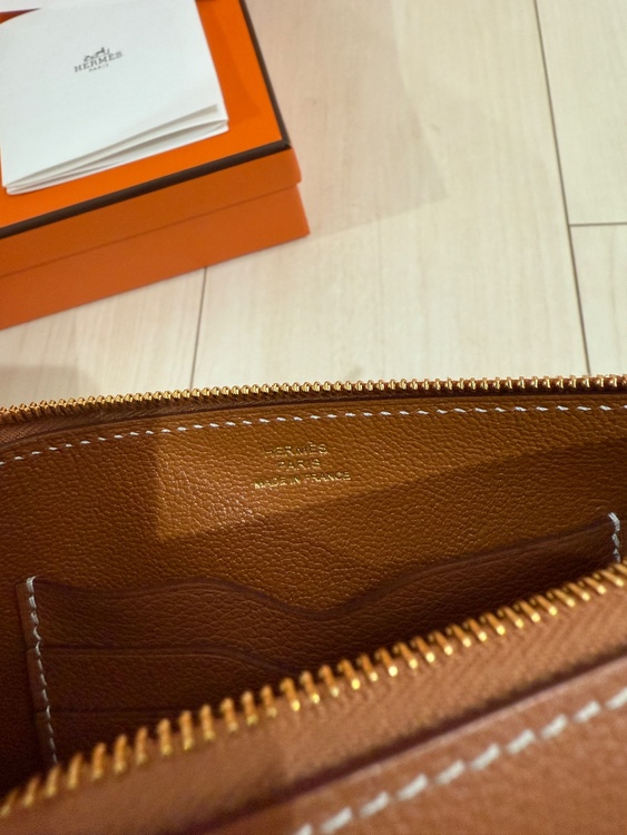 ジップアンドゴートゥーゴーシェーヌダンクル（ブランドバッグ）の商品画像 - 査定依頼日：2026年1月7日 - 最高査定価格：300,000円