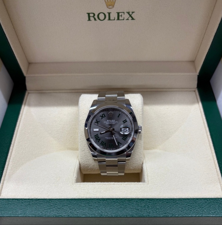 ロレックス パーペチュアルデイト 12630（高級時計）の商品画像 - 査定依頼日：2025年10月7日 - 最高査定価格：1,600,000円