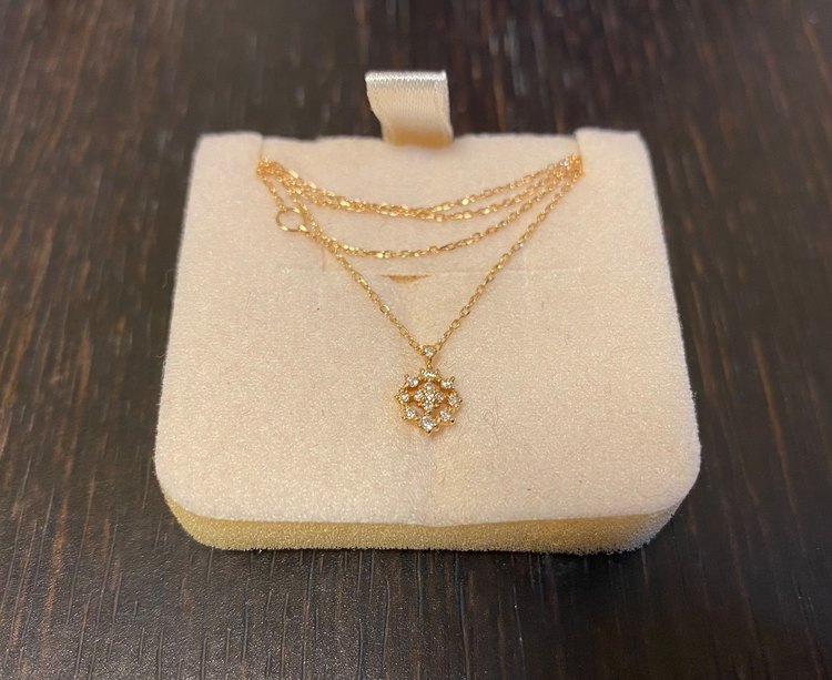 Agete A Merry Christmas 2013（金・貴金属）の商品画像 - 査定依頼日：2023年3月25日 - 最高査定価格：8,000円