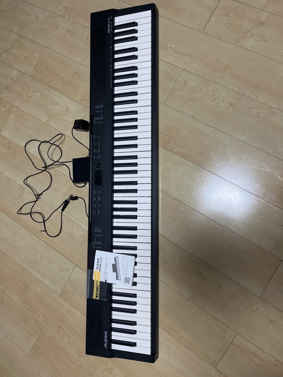 ALESIS RECITAL PLAY（ピアノ・楽器・PA機材）の商品画像 - 査定依頼日：2026年7月3日 - 最高査定価格：3,000円
