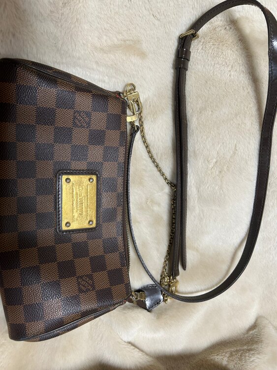 ルイヴィトン ダミエ （ブランドバッグ）の商品画像 - 査定依頼日：2025年3月2日 - 最高査定価格：135,000円