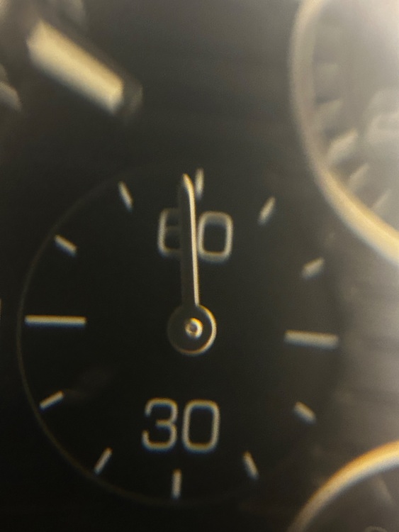 タグホイヤー アクアレーサー cap211（高級時計）の商品画像 - 査定依頼日：2025年6月9日 - 最高査定価格：1,400,000円