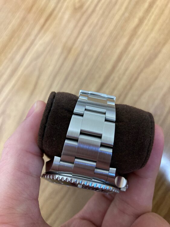 ロレックス サブマリーナー 12406（高級時計）の商品画像 - 査定依頼日：2025年4月5日 - 最高査定価格：1,600,000円