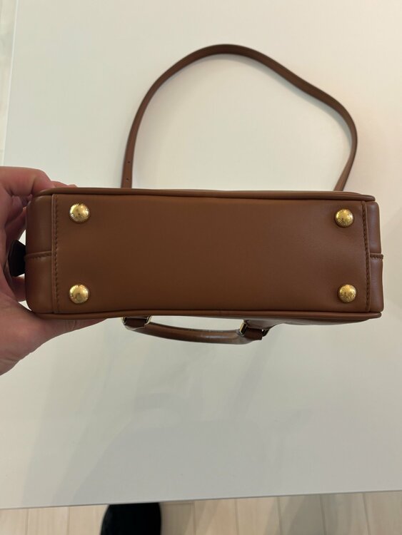 arcadie（ブランドバッグ）の商品画像 - 査定依頼日：2026年4月27日 - 最高査定価格：250,000円