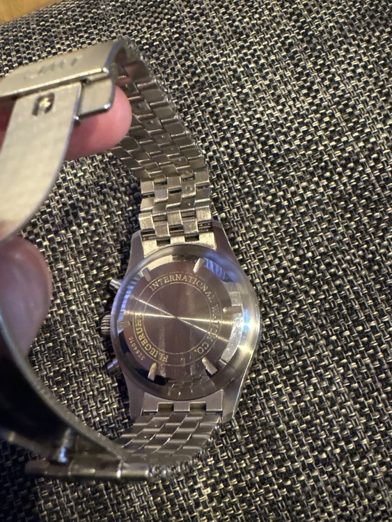 IWC パイロットウォッチ （高級時計）の商品画像 - 査定依頼日：2026年4月2日 - 最高査定価格：390,000円