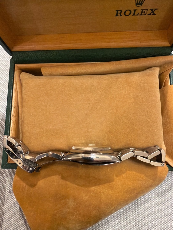 ロレックス パーペチュアルデイト （高級時計）の商品画像 - 査定依頼日：2026年1月7日 - 最高査定価格：500,000円