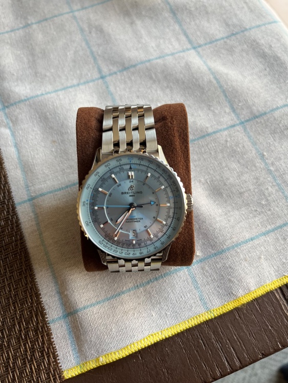 ナビタイマーGMT41 （高級時計）の商品画像 - 査定依頼日：2026年3月15日 - 最高査定価格：570,000円