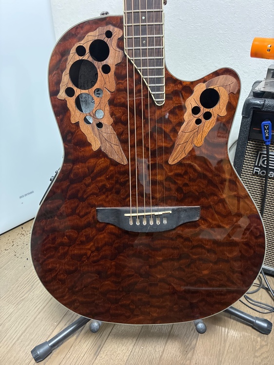 Ovation CE48P-TGE（ピアノ・楽器・PA機材）の商品画像 - 査定依頼日：2026年6月18日 - 最高査定価格：12,000円
