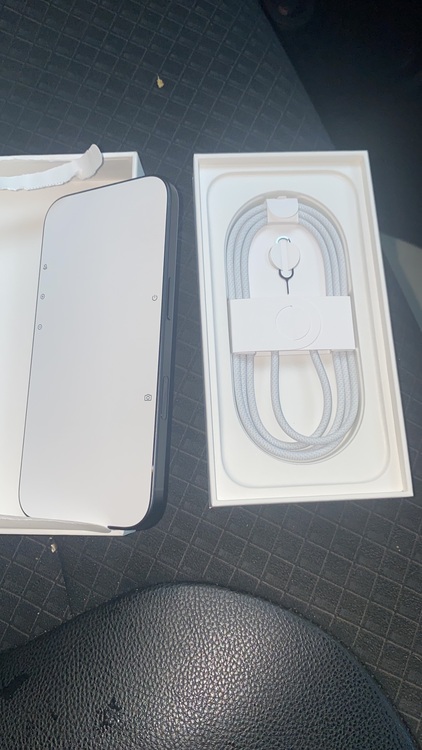 <font dir="auto" style="vertical-align: inherit;"><font dir="auto" style="vertical-align: inherit;">
iPhone 16
</font></font> <font dir="auto" style="vertical-align: inherit;"><font dir="auto" style="vertical-align: inherit;">
128 GB
</font></font> Sin tarjeta SIM（スマホ）の商品画像 - 査定依頼日：2025年10月2日 - 最高査定価格：86,000円