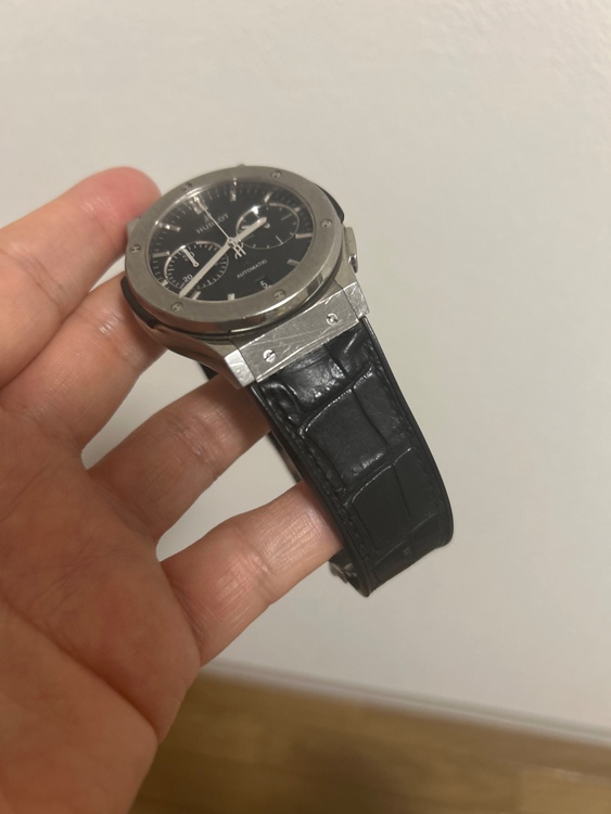 ウブロ クラシックフュージョン 119828（高級時計）の商品画像 - 査定依頼日：2026年3月17日 - 最高査定価格：750,000円