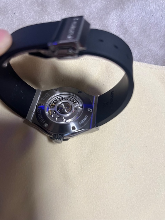 ウブロ クラシックフュージョン （高級時計）の商品画像 - 査定依頼日：2026年4月11日 - 最高査定価格：630,000円