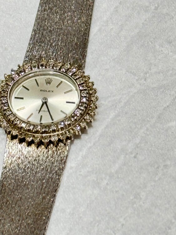 ダイヤモンド取り巻き（高級時計）の商品画像 - 査定依頼日：2025年2月25日 - 最高査定価格：400,000円