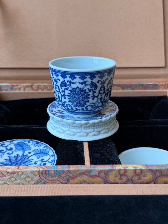 中国茶器（食器）の商品画像 - 査定依頼日：2026年4月26日 - 最高査定価格：2,000円