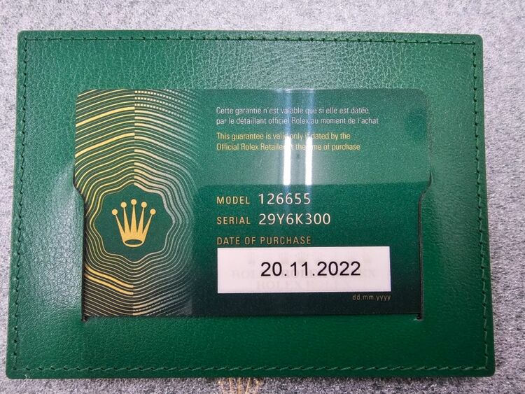 ヨットマスター40（高級時計）の商品画像 - 査定依頼日：2025年10月2日 - 最高査定価格：4,400,000円