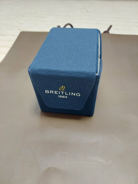 ブライトリング スーパーオーシャン （高級時計）の商品画像 - 査定依頼日：2025年12月25日 - 最高査定価格：480,000円